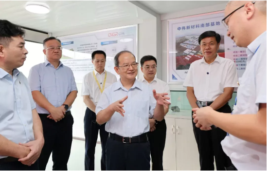 大力发展 大有可为丨广西壮族自治区党委书记鹿心社调研金宝慱亚洲体育南部产业基地