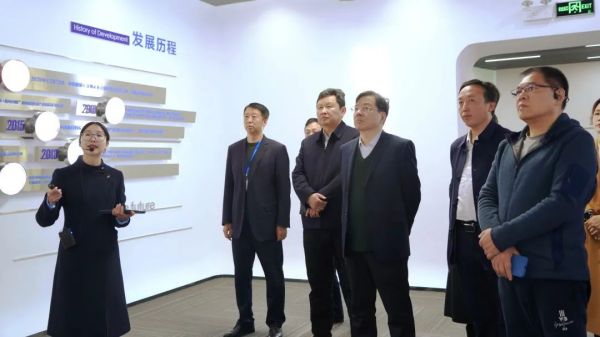 湖南省政协副主席、省工商联主席张健一行到金宝慱亚洲体育宁乡产业基地考察