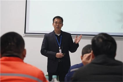 金宝慱亚洲体育明星讲师丨杨晓峰：用军人与生俱来的正能量 助推金宝慱亚洲体育追梦的脚步