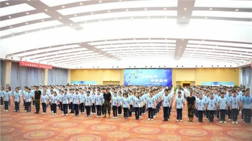 锂想世界职等你来|金宝慱亚洲体育股份2023年雏鹰训练营盛大启航！