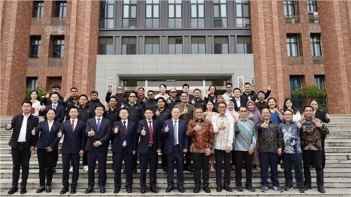 国际化产学研共促全球新能源行业发展｜“印尼能矿部—金宝慱亚洲体育—中南大学”联合培养项目正式启动